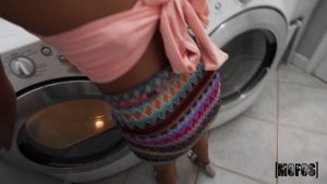 [He’sGotRizz] Isabella Jules – Open Blouse Open House (2025) – Full Video