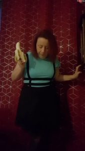 [Amateur] SexyAnschelik – Was man alles mit einer Banane machen kann (2026) – Real Life Sex – Best Quality