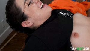 Hot Tomboyz and Team Skeet Scene: Mochi Mona – Classroom Bet